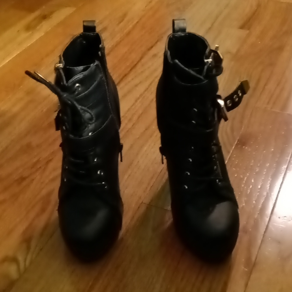 Charlotte Russe black size 7 boots. Brand new.